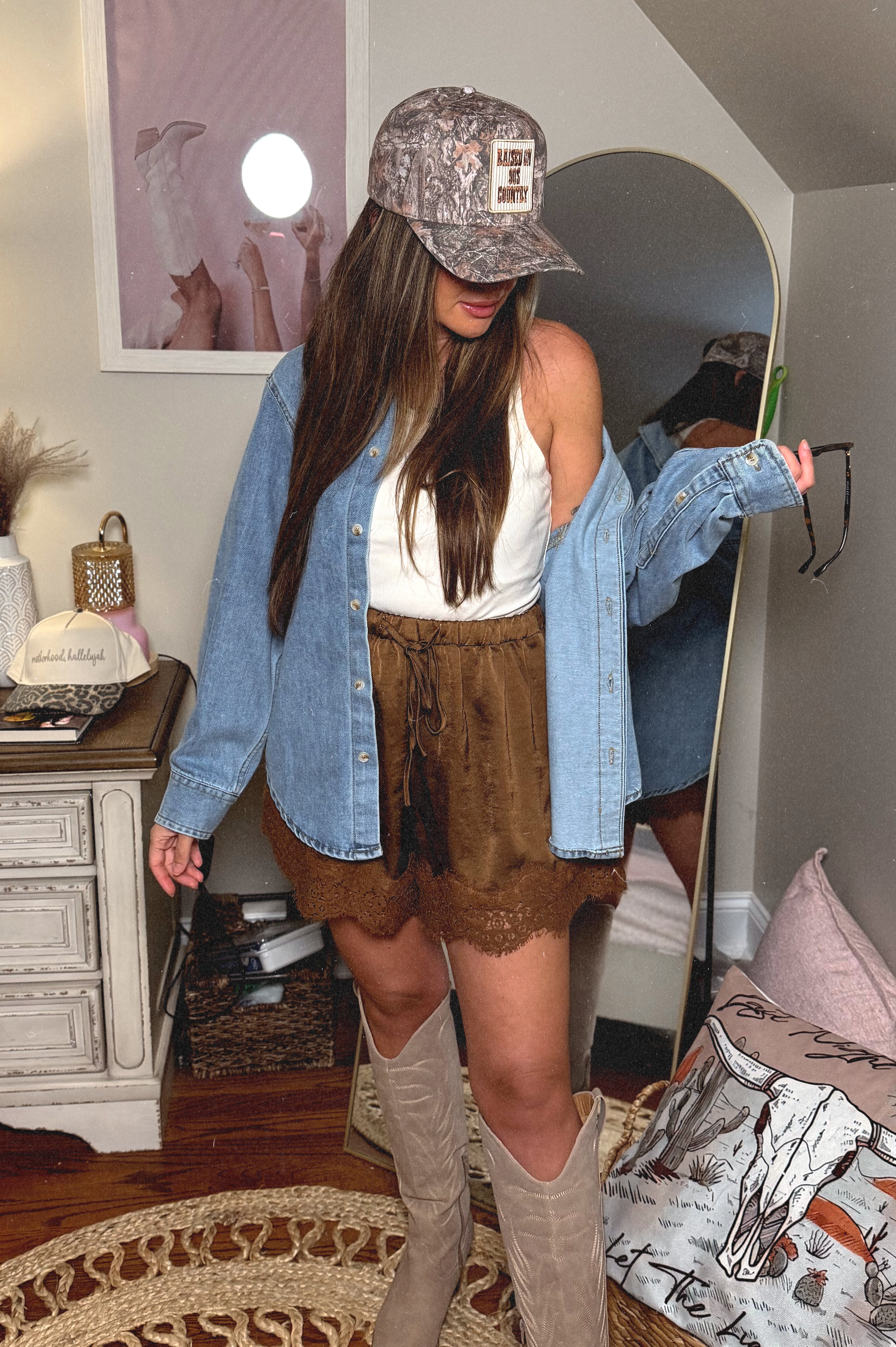 The Prairie Lace Shorts