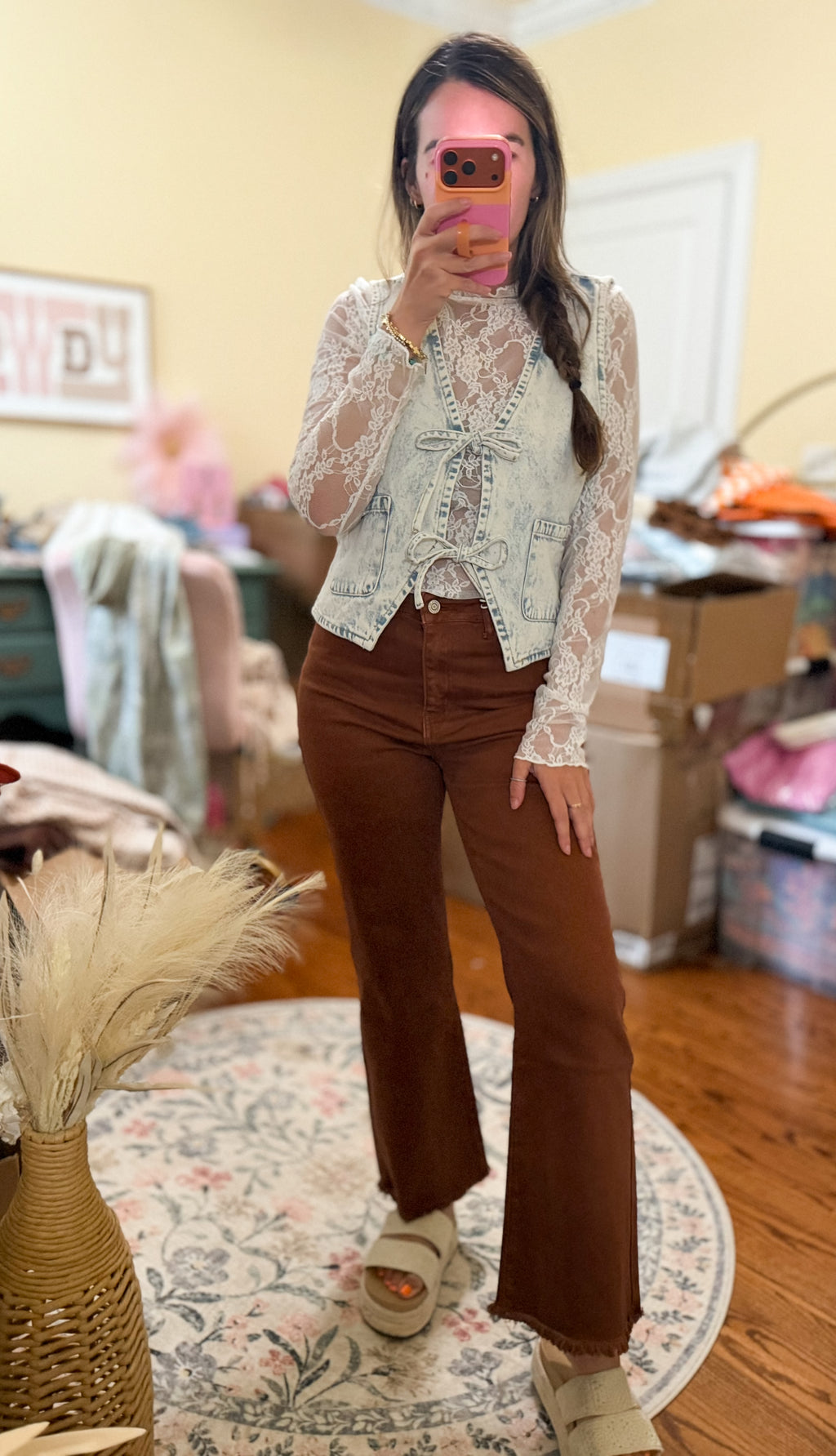 The Saddle Brown Cropped Flares