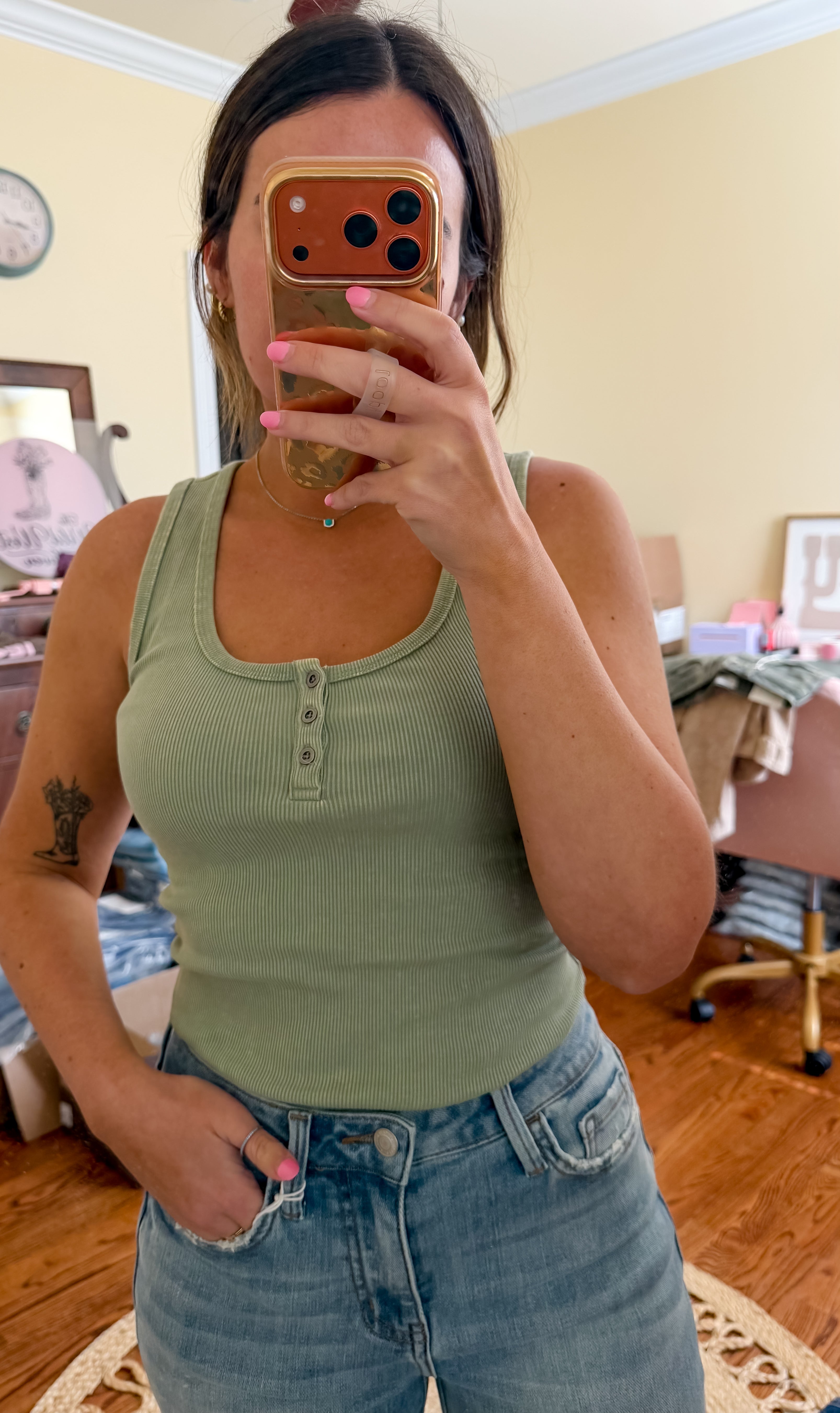 Easy Days Tank