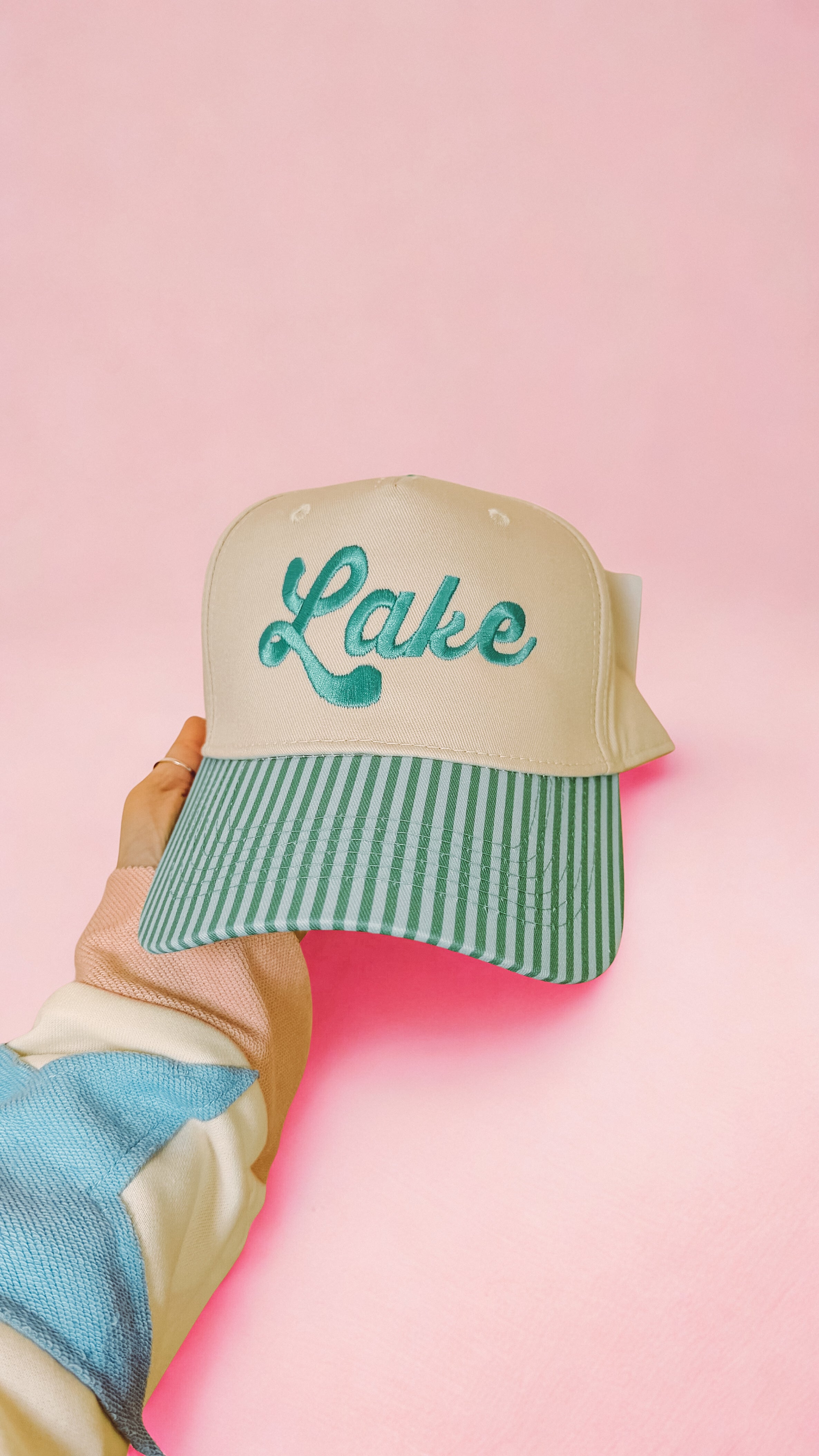Lake Day Two Toned Hat